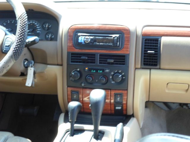 1999 Jeep Grand Cherokee Super