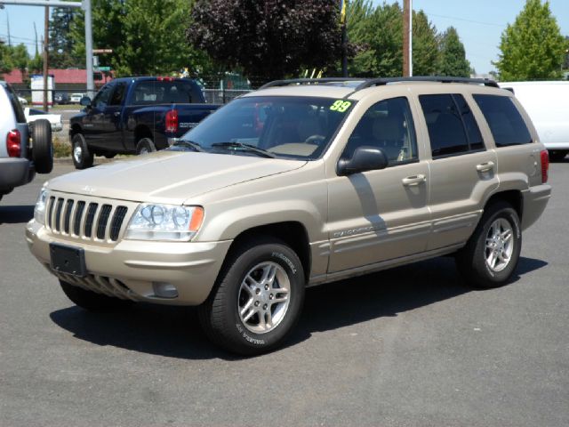 1999 Jeep Grand Cherokee Super