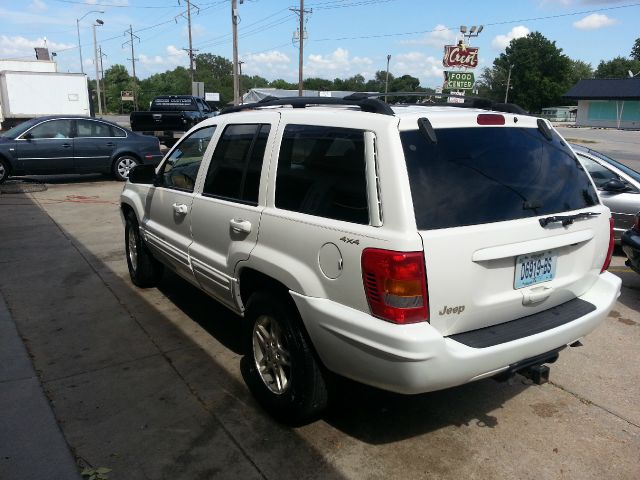 1999 Jeep Grand Cherokee Super