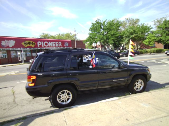 1999 Jeep Grand Cherokee Super