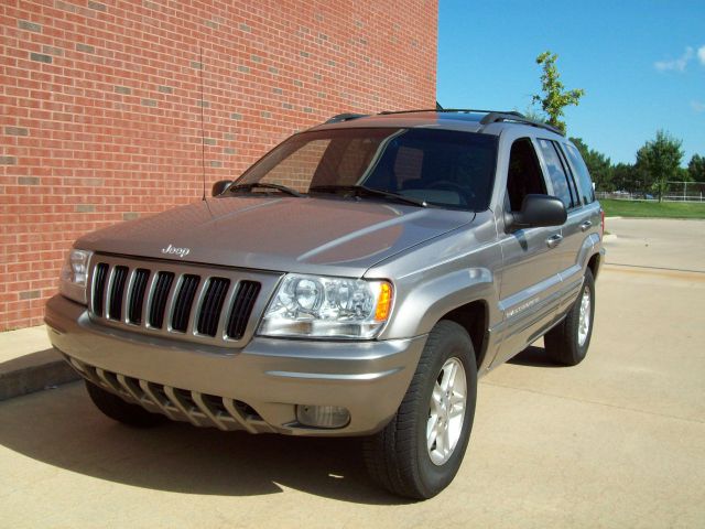 1999 Jeep Grand Cherokee Super