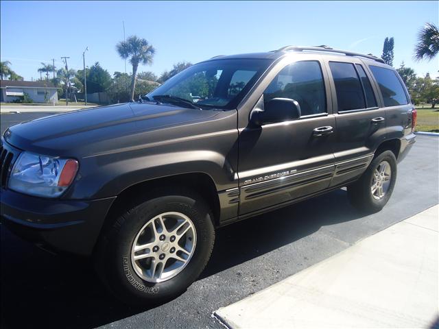 1999 Jeep Grand Cherokee SLT 25