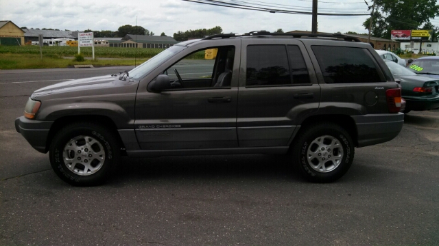 1999 Jeep Grand Cherokee LS