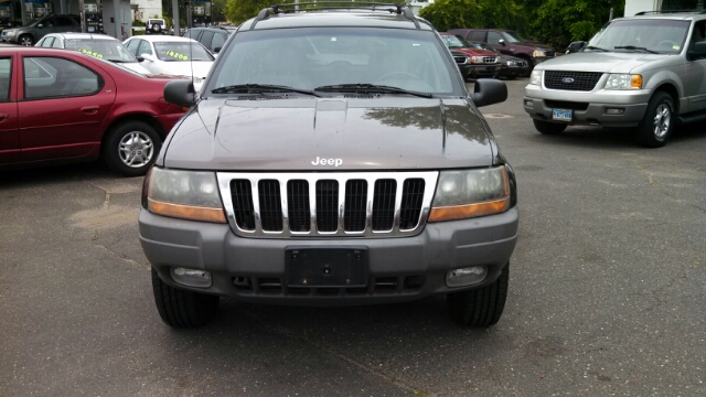 1999 Jeep Grand Cherokee LS