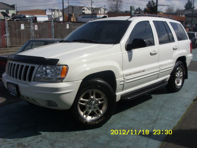 1999 Jeep Grand Cherokee Super