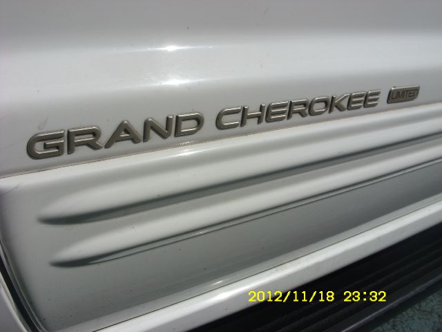 1999 Jeep Grand Cherokee Super