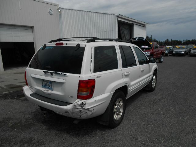 1999 Jeep Grand Cherokee Super