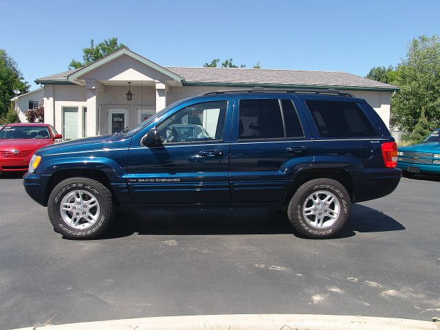 2000 Jeep Grand Cherokee Super