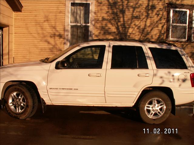 2000 Jeep Grand Cherokee SLT 25