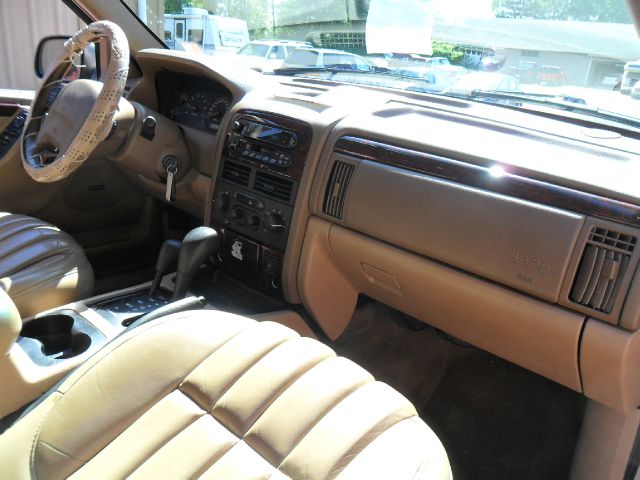 2000 Jeep Grand Cherokee Super