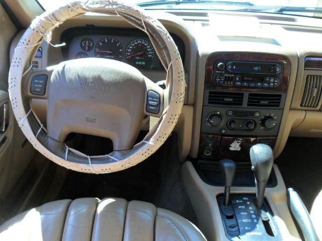 2000 Jeep Grand Cherokee Super