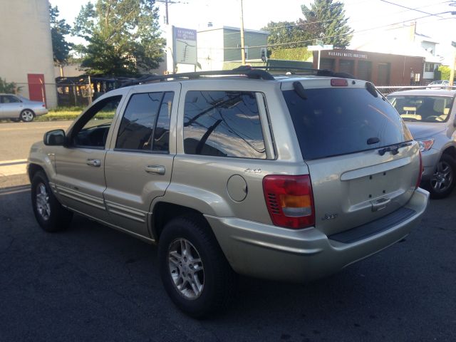 2000 Jeep Grand Cherokee Super