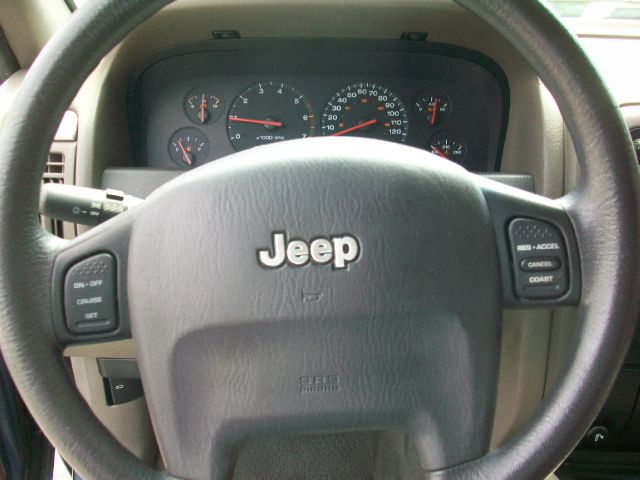 2001 Jeep Grand Cherokee Sedan 4dr