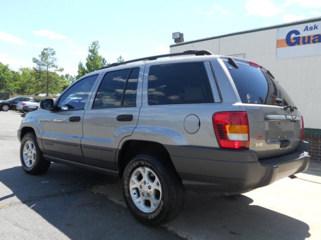 2001 Jeep Grand Cherokee Sedan 4dr