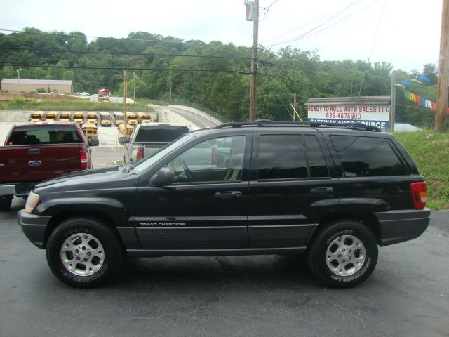 2001 Jeep Grand Cherokee Sedan 4dr