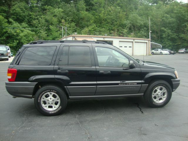 2001 Jeep Grand Cherokee Sedan 4dr