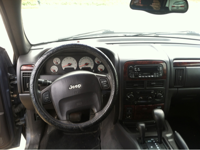 2001 Jeep Grand Cherokee Super