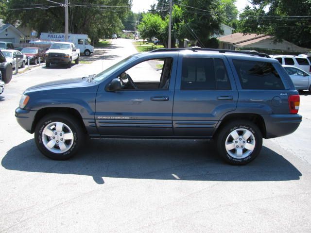 2001 Jeep Grand Cherokee Super