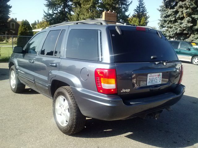 2001 Jeep Grand Cherokee Super