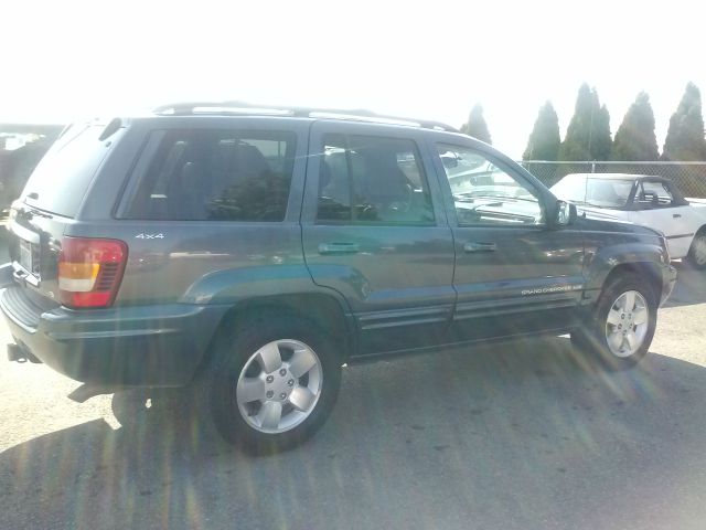 2001 Jeep Grand Cherokee Super