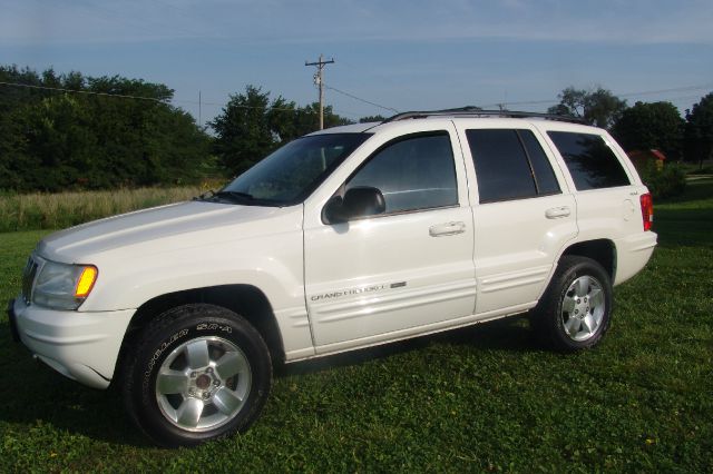 2001 Jeep Grand Cherokee Super