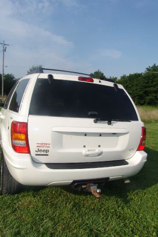 2001 Jeep Grand Cherokee Super