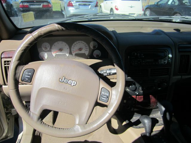 2001 Jeep Grand Cherokee Super