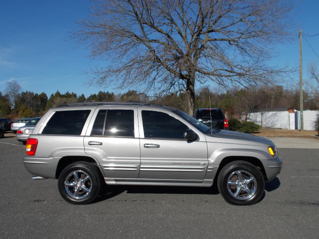 2002 Jeep Grand Cherokee VT 365