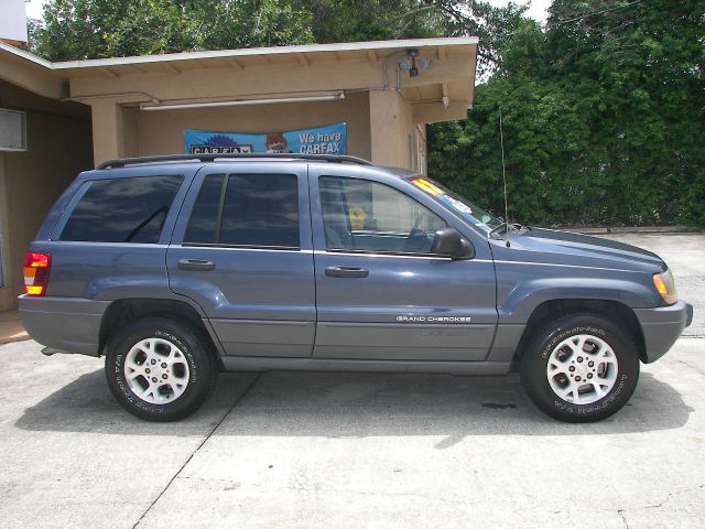 2002 Jeep Grand Cherokee Extended Cab V8 LT W/1lt