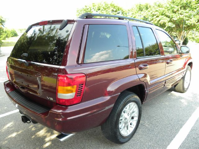 2002 Jeep Grand Cherokee Super