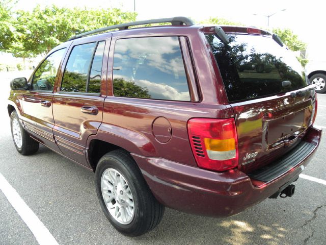 2002 Jeep Grand Cherokee Super