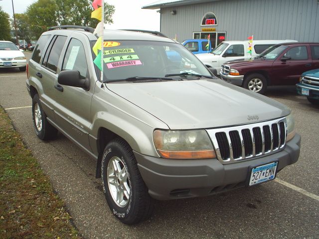 2002 Jeep Grand Cherokee 323i Sport Package