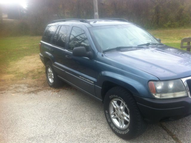 2002 Jeep Grand Cherokee Sedan 4dr