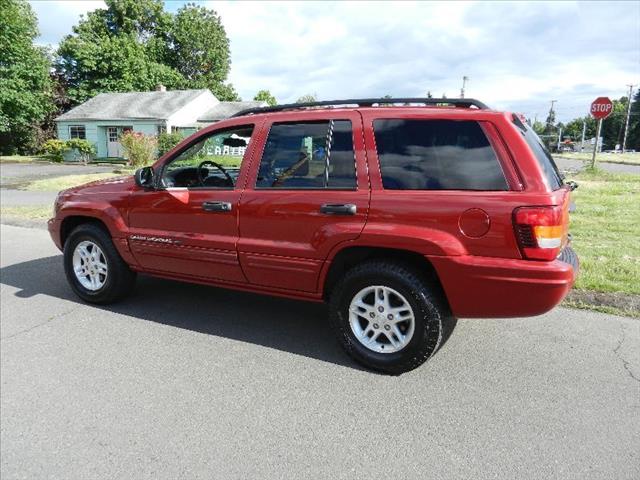 2002 Jeep Grand Cherokee 30TH Anniv Waldoch DVD Leather