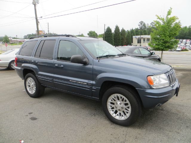 2002 Jeep Grand Cherokee Super