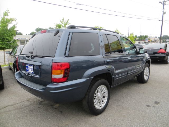 2002 Jeep Grand Cherokee Super