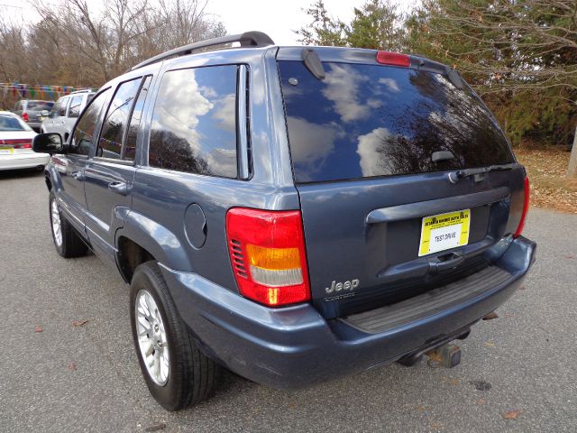 2002 Jeep Grand Cherokee Super