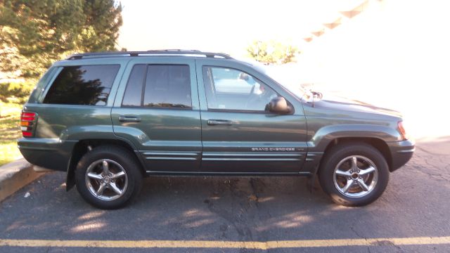 2002 Jeep Grand Cherokee Super