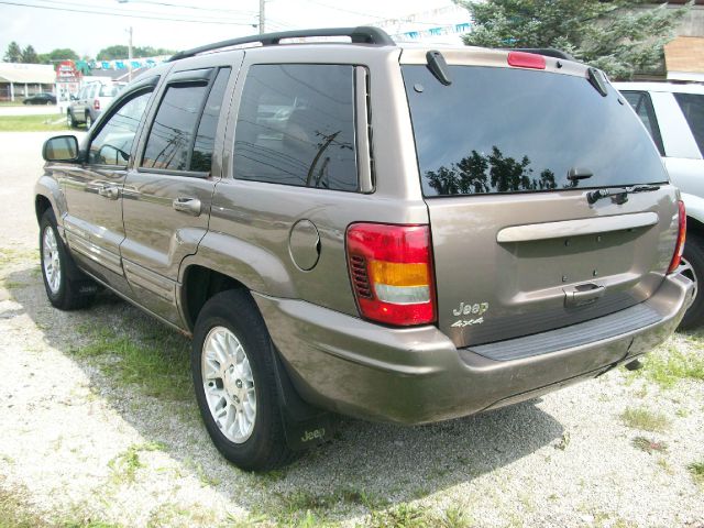 2002 Jeep Grand Cherokee Super