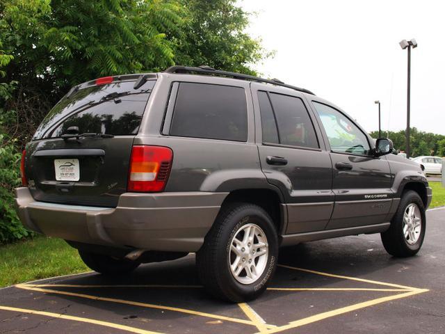 2002 Jeep Grand Cherokee LS