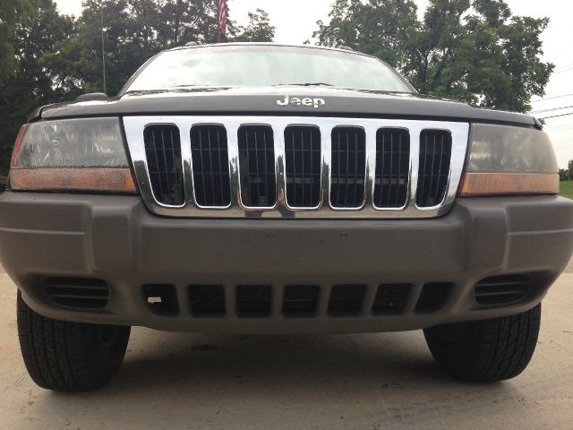 2002 Jeep Grand Cherokee Sedan 4dr