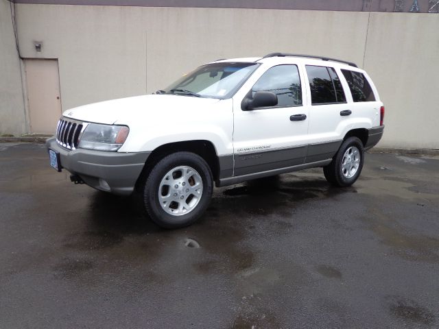 2002 Jeep Grand Cherokee Elk Conversion Van