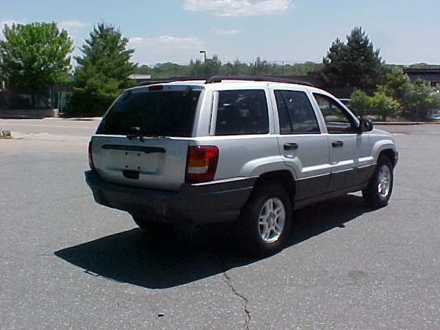 2002 Jeep Grand Cherokee LS