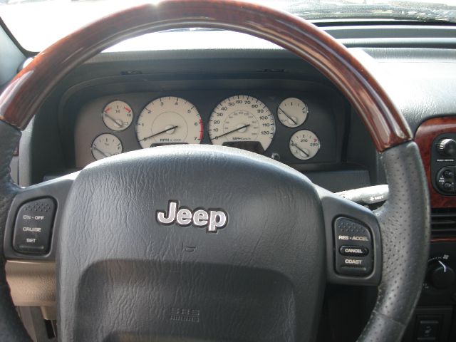 2002 Jeep Grand Cherokee VT 365