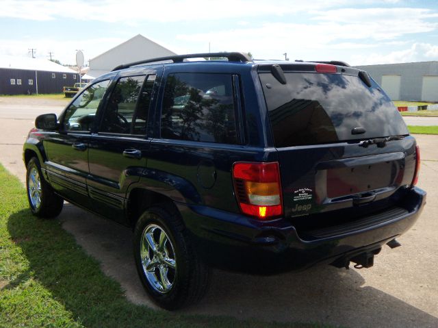 2002 Jeep Grand Cherokee Super