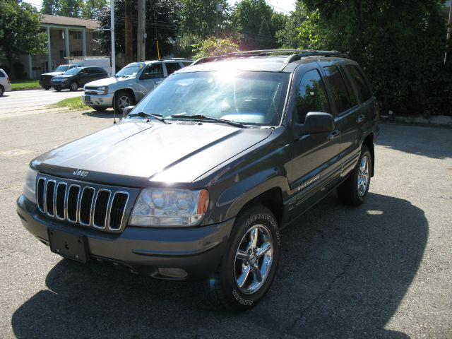 2002 Jeep Grand Cherokee Super