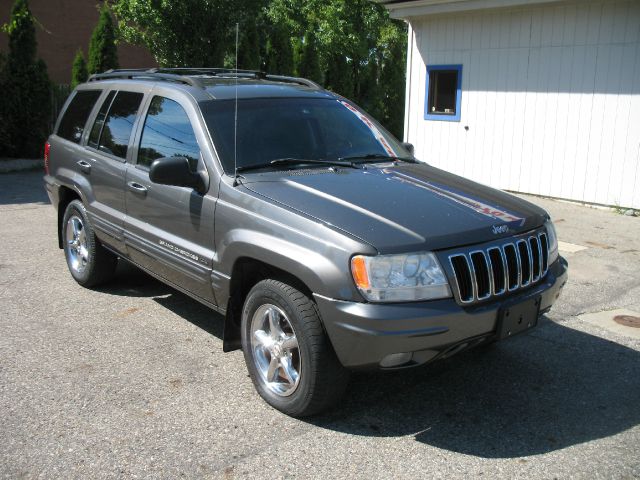 2002 Jeep Grand Cherokee Super