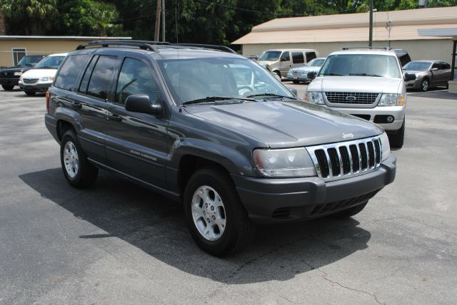 2003 Jeep Grand Cherokee Sedan 4dr