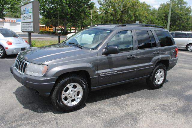 2003 Jeep Grand Cherokee Sedan 4dr