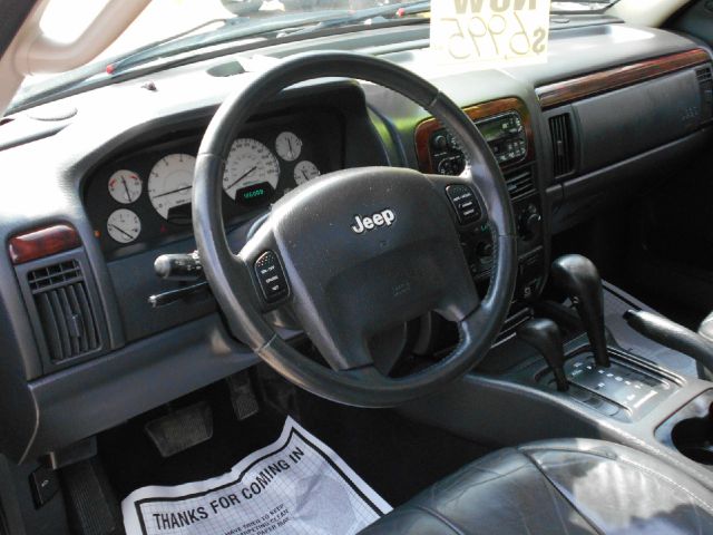 2003 Jeep Grand Cherokee Super